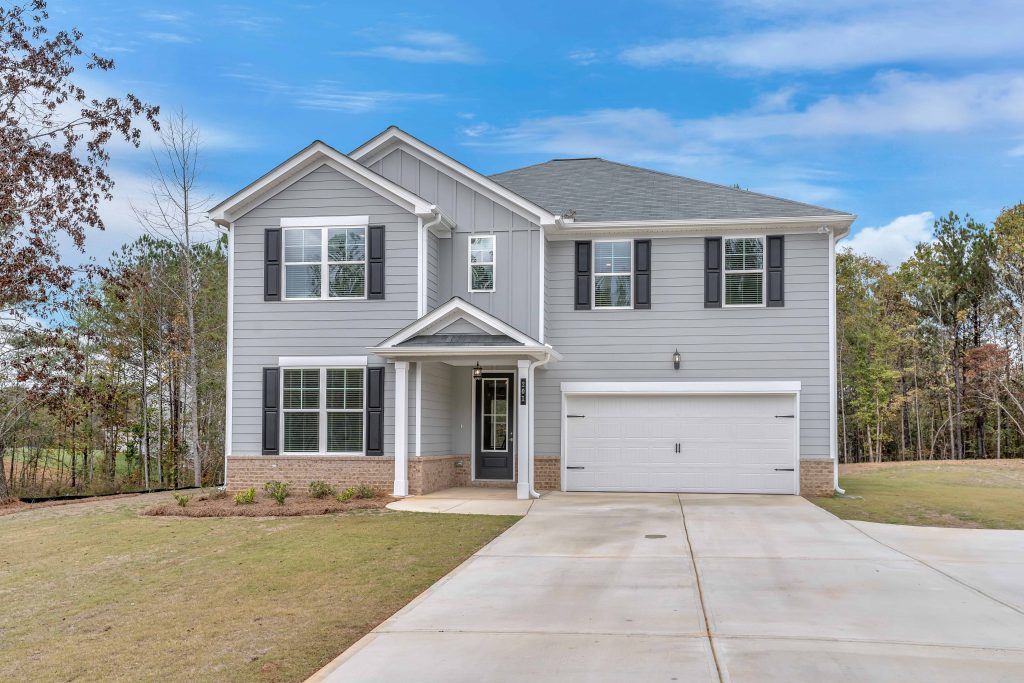 Auburn floor plan home at Waters Edge