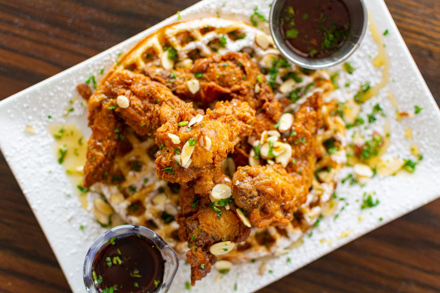 Chicken and waffles from covington restaurant Mystic Grill Stephano T © Shutterstock