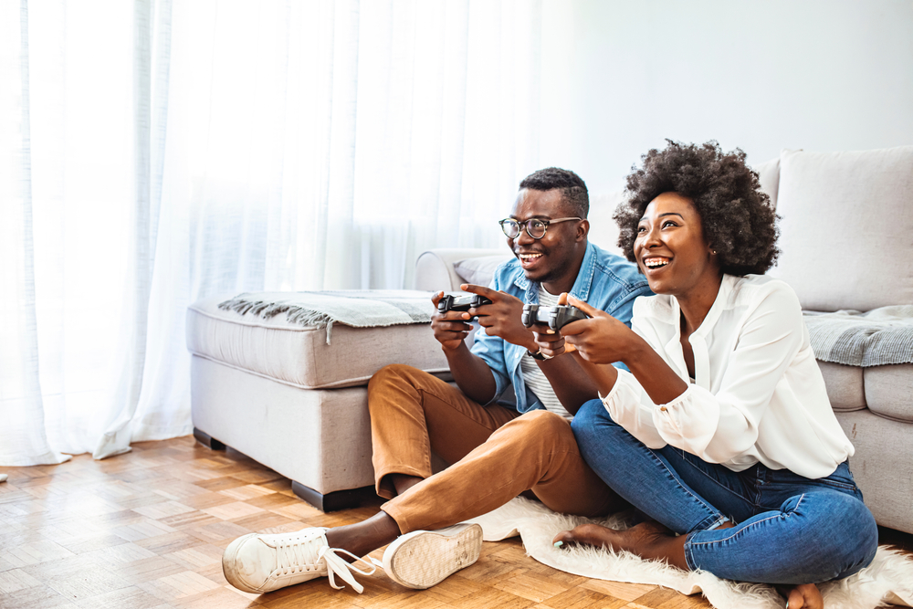 Couple Playing Video Games ©Dragana Gordic